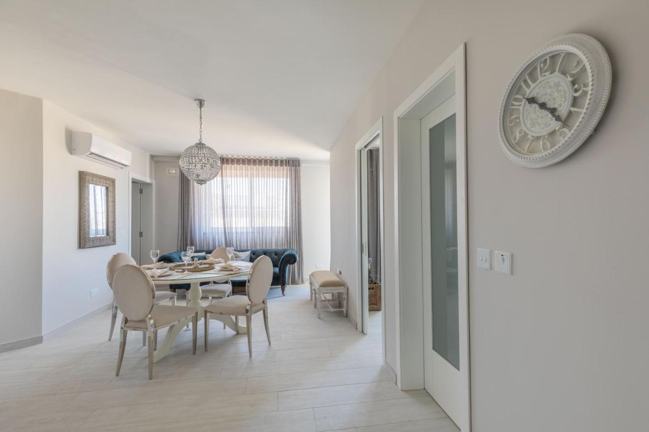 Boutique Style - 2 Bedroom Apartment- Ta'xbiex, Sliema Area Apartment *